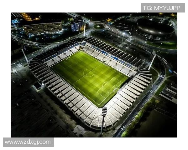 回忆经典绿茵赛场转场画面再现传奇球星拼搏瞬间